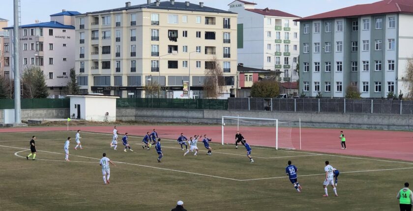 Kars 36 Spor, Sahasında Serhat Ardahanspor’a 2-1 Mağlup Oldu