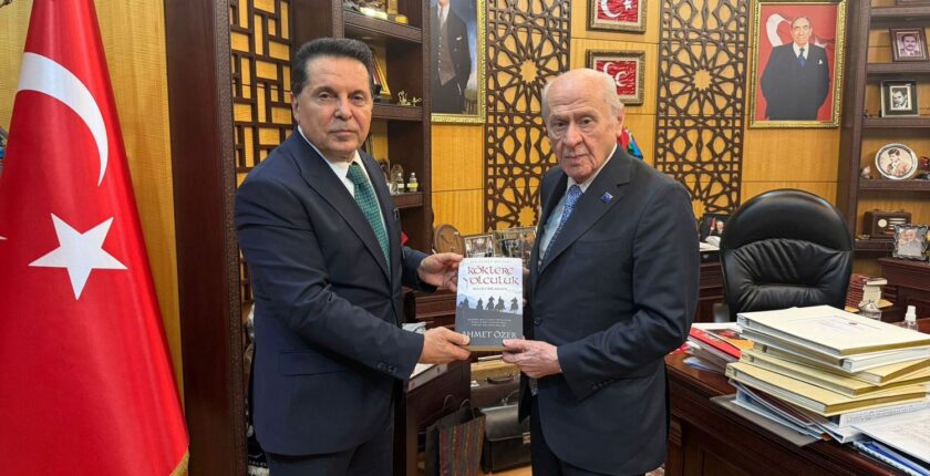 Eski Esenyurt Belediye Başkanı Prof. Dr. Ahmet Özer’den Bahçeli’ye Barış Süreci Teşekkürü: “Kutuplaşmayı Geride Bırakıp Kucaklaşma Zamanıdır”