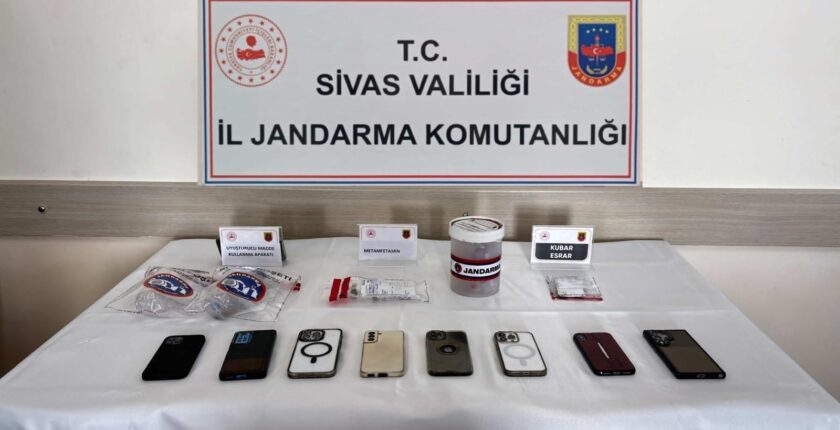 Sivas Merkezli Uyuşturucu Operasyonu: 5 Şüpheli Tutuklandı