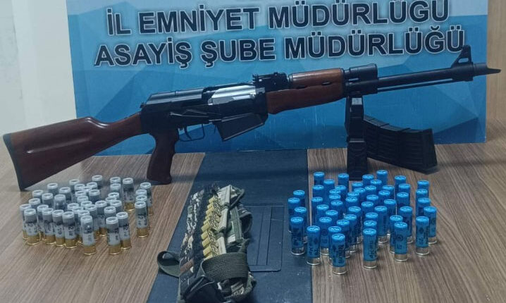 Kars’ta Huzur Uygulamalarında Çok Sayıda Silah ve Mühimmat Ele Geçirildi
