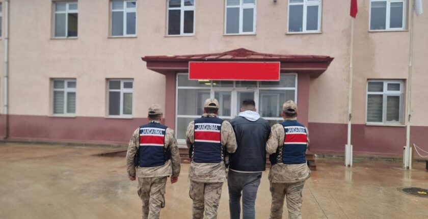Gaziantep’te Göçmen Kaçakçılarına Operasyon: 5 Düzensiz Göçmen Yakalandı