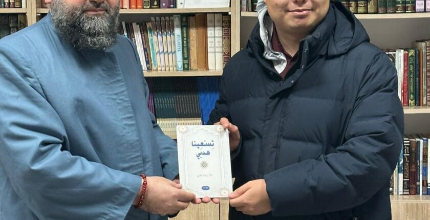 Japon Akademisyen Mardin’de Medrese Eğitimi Araştırıyor