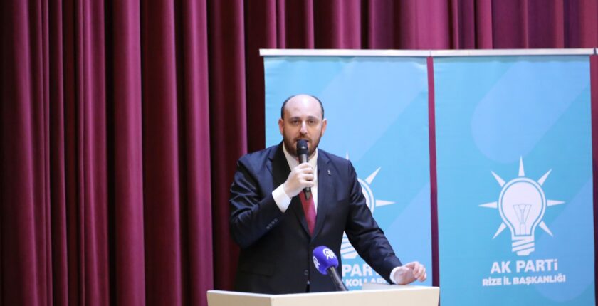 Büyükgümüş Rize’de Mahalle Başkanlarıyla Bir Araya Geldi